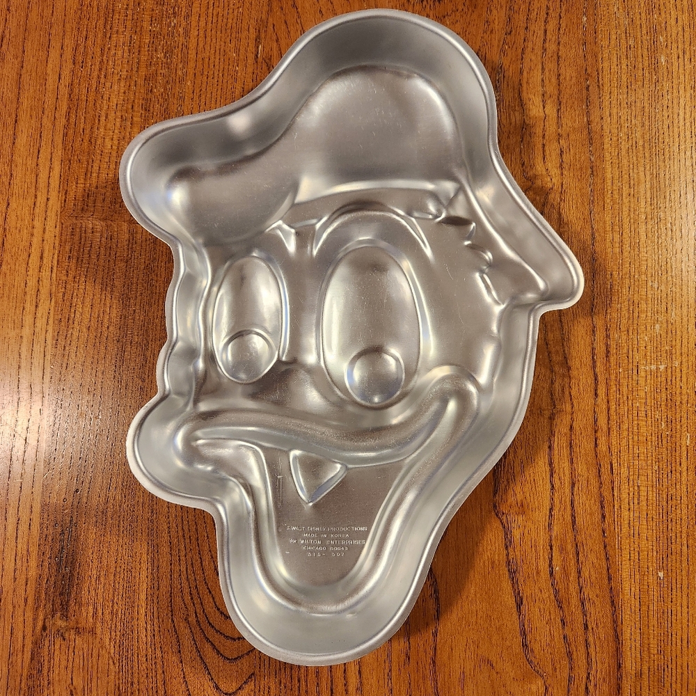 1974 Donald Duck Wilton Cake Pan in Box Vintage Donald Duck Birthday Cake Pan - Picture 3 of 16